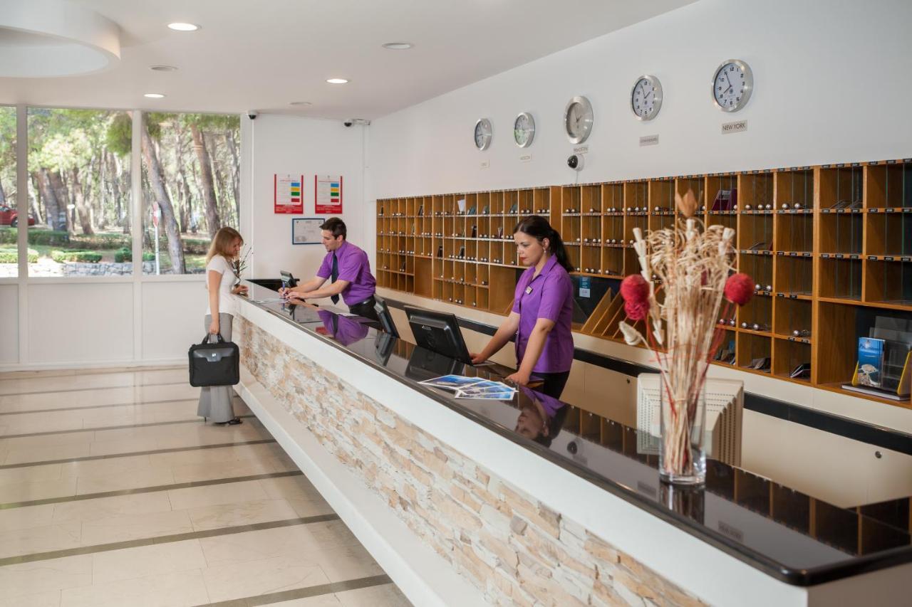 Hotel Zora Pavilions Primošten Dış mekan fotoğraf