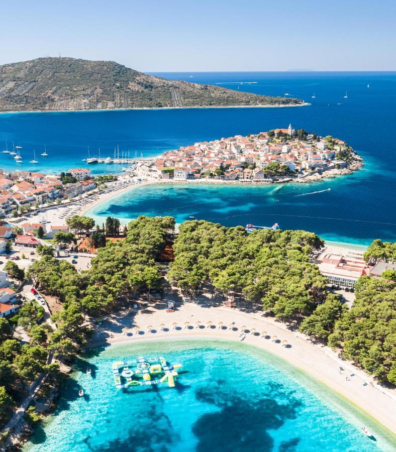 Hotel Zora Pavilions Primošten Dış mekan fotoğraf