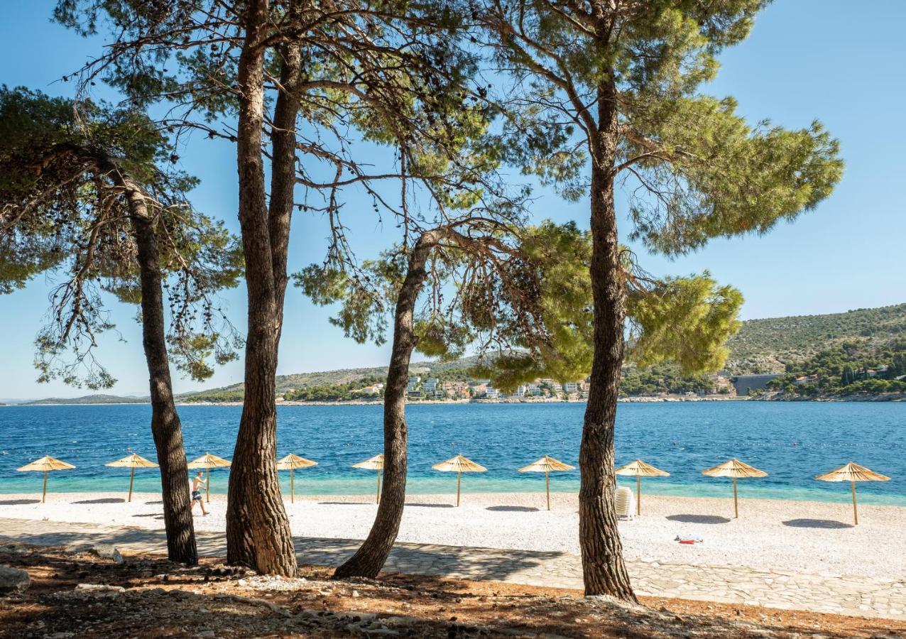 Hotel Zora Pavilions Primošten Dış mekan fotoğraf